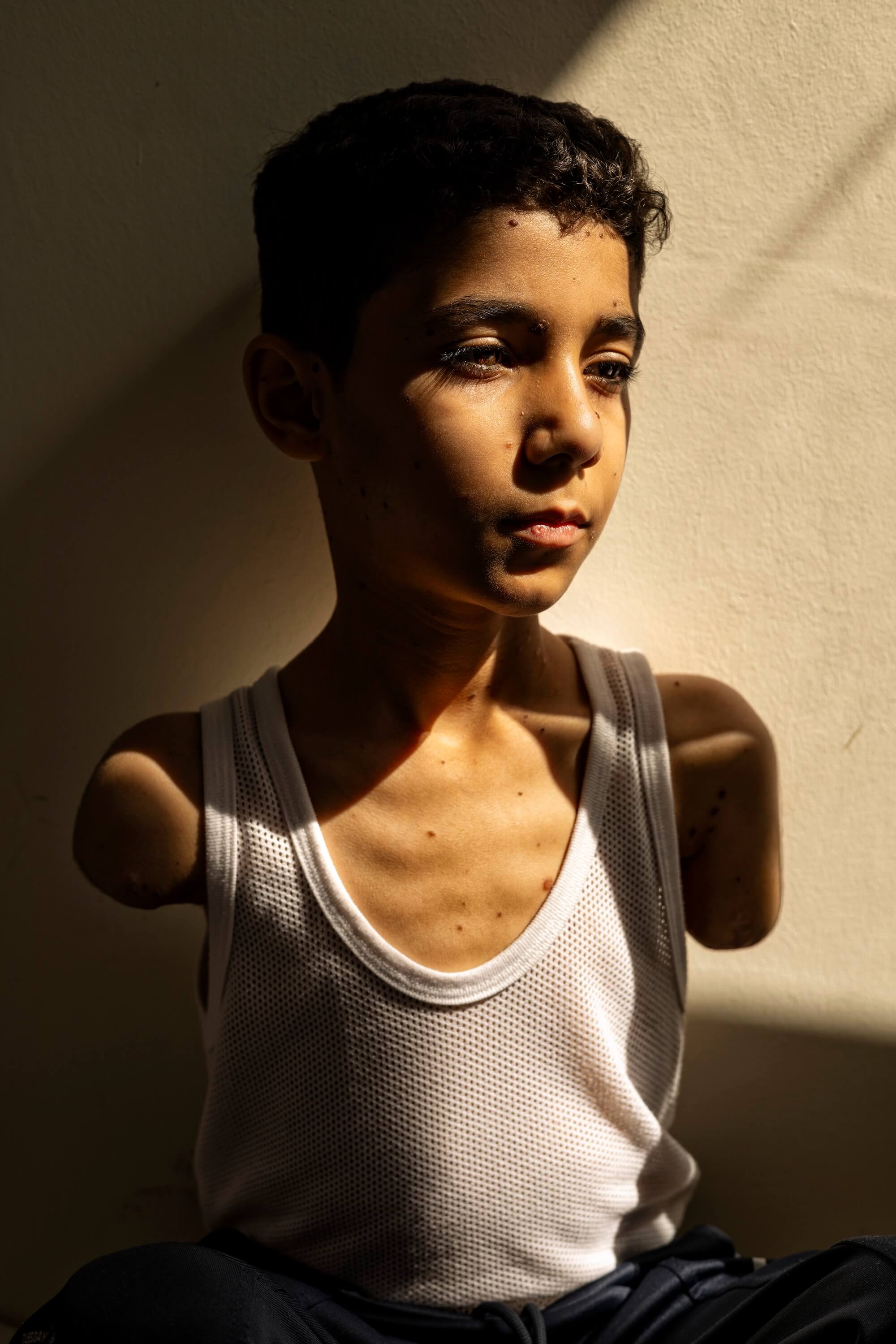 001 World Press Photo Of The Year Samar Abu Elouf For The New York Times